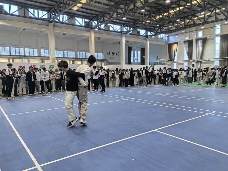 mmexport1762510278155